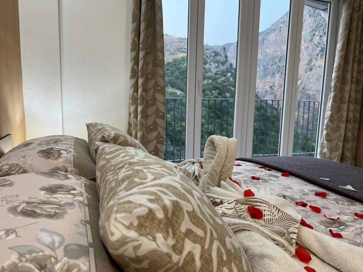 L'Oasi Del Raganello Bed & Breakfast ชิวิตา ภายนอก รูปภาพ