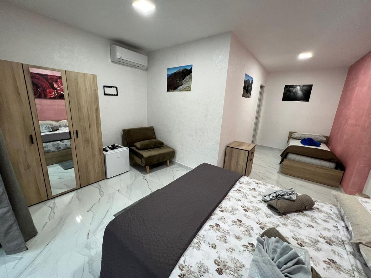 L'Oasi Del Raganello Bed & Breakfast ชิวิตา ภายนอก รูปภาพ