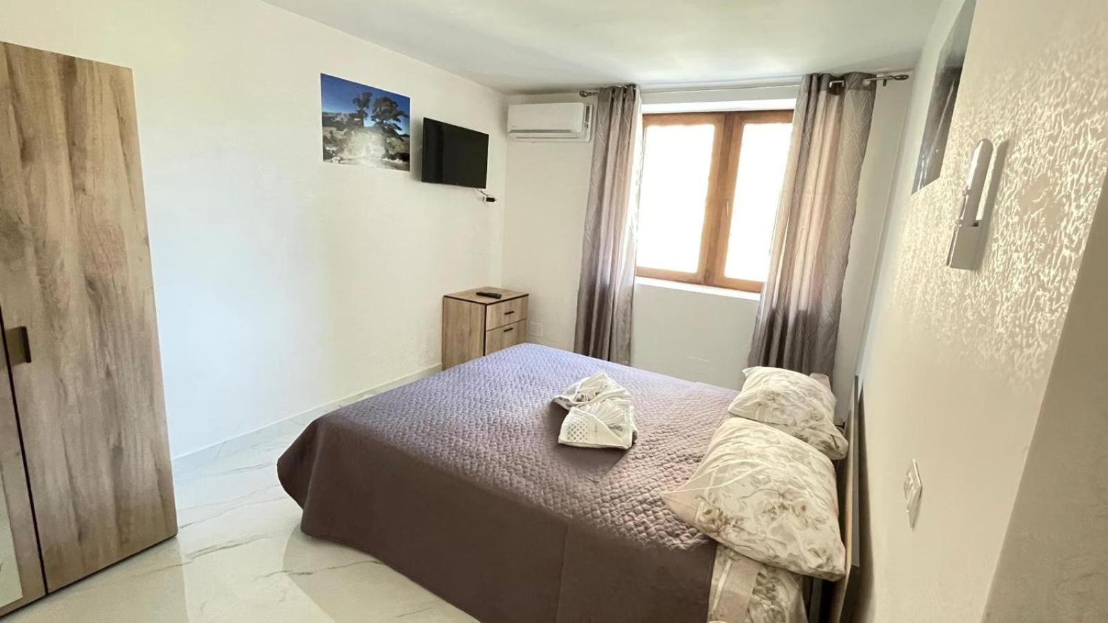 L'Oasi Del Raganello Bed & Breakfast ชิวิตา ภายนอก รูปภาพ