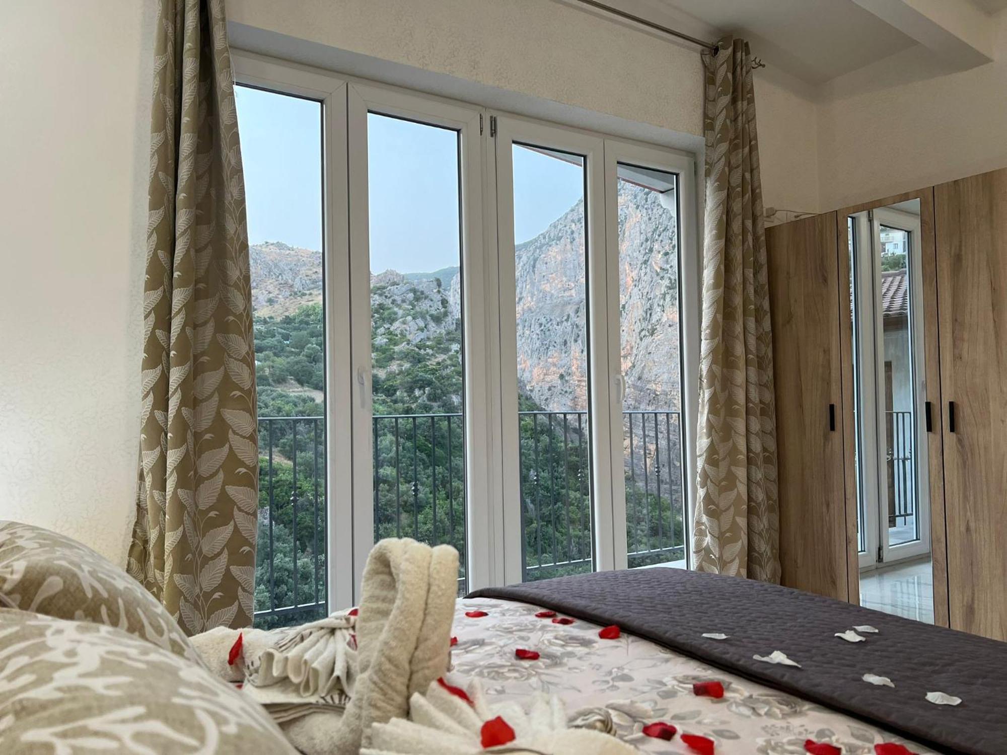 L'Oasi Del Raganello Bed & Breakfast ชิวิตา ภายนอก รูปภาพ